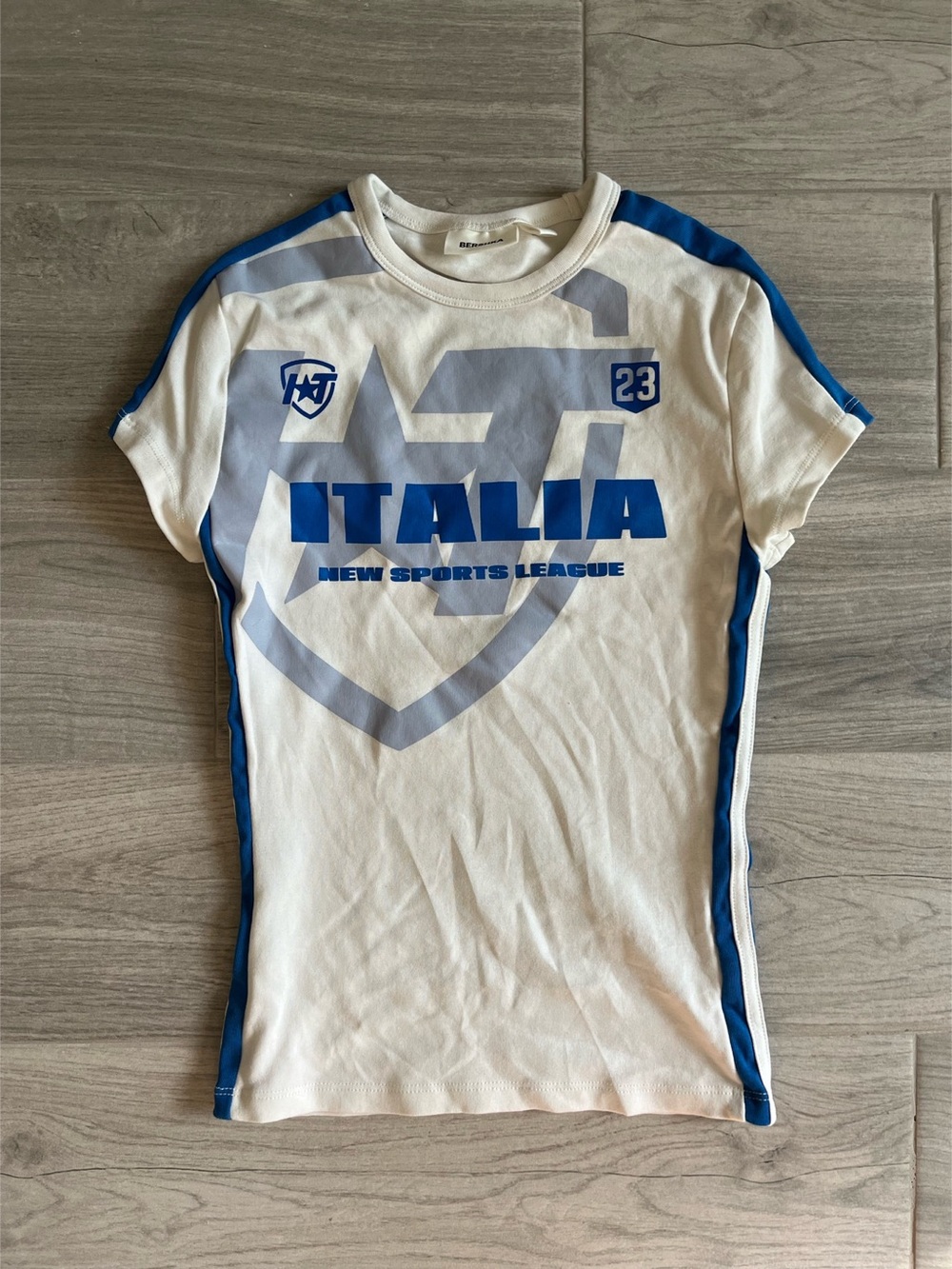 Berksha Italia soccer Jersey White & Blue Size Small